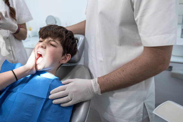 Best Urgent Tooth Repair  in Woodridge, IL